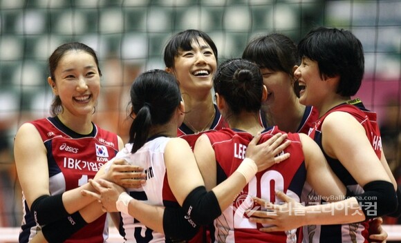 한유미-한송이 자매, 국가대표 선수 활동 모습.